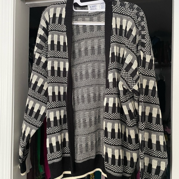 Robert Bruce Other - Vintage Robert Bruce Black and Cream Cardigan